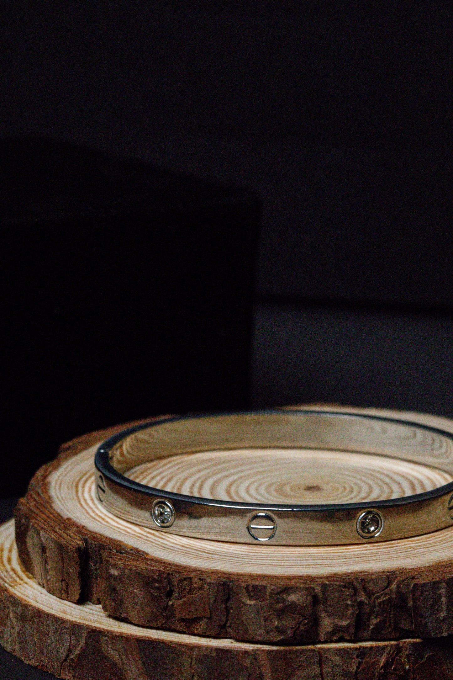 Minimalist Silver Bangle Bracelet | Modern Luxury-Inspired Women’s Jewelry