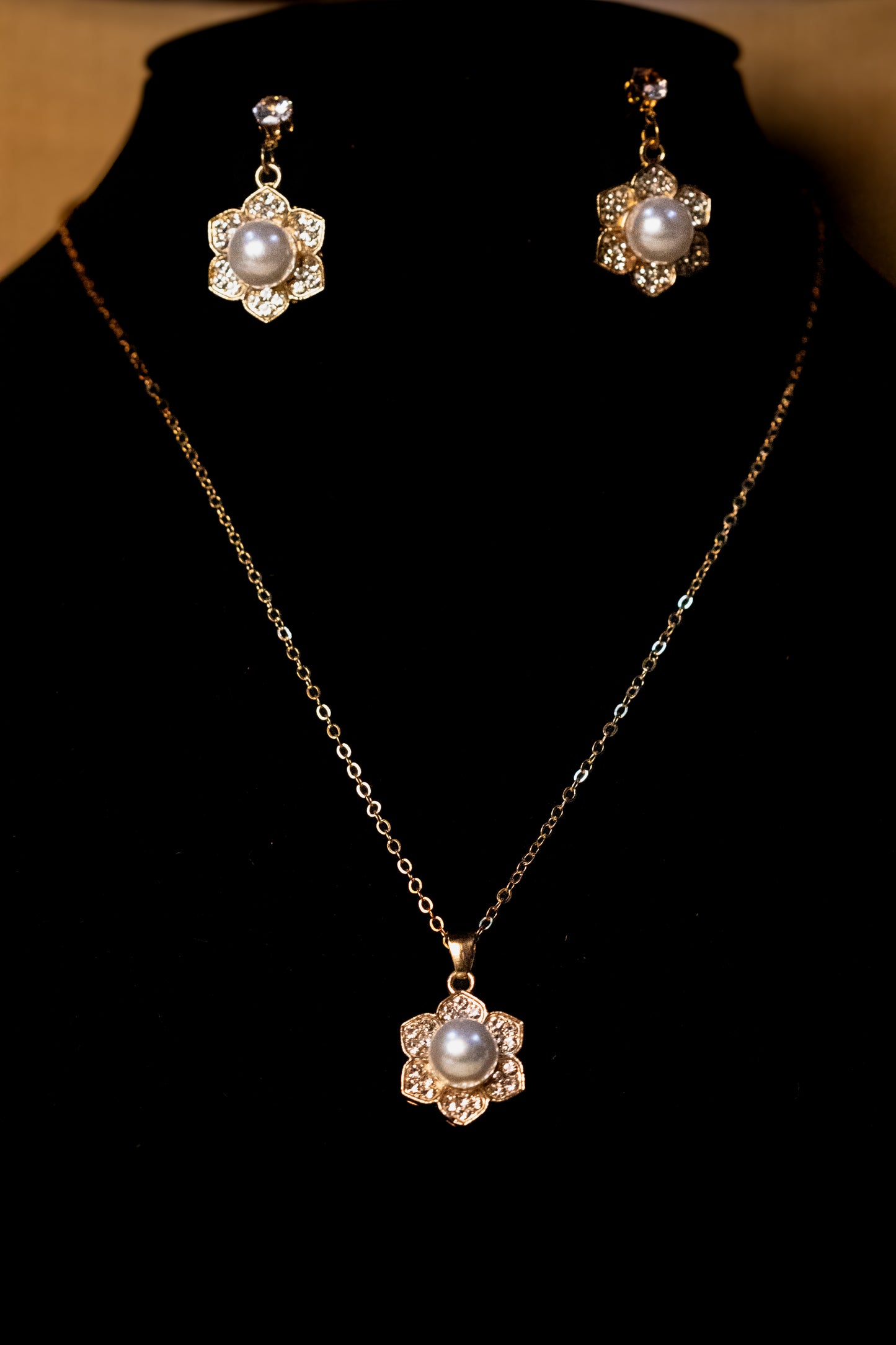 Elegant Gold-Plated Pearl & Crystal Floral Jewelry Set | Necklace & Earrings