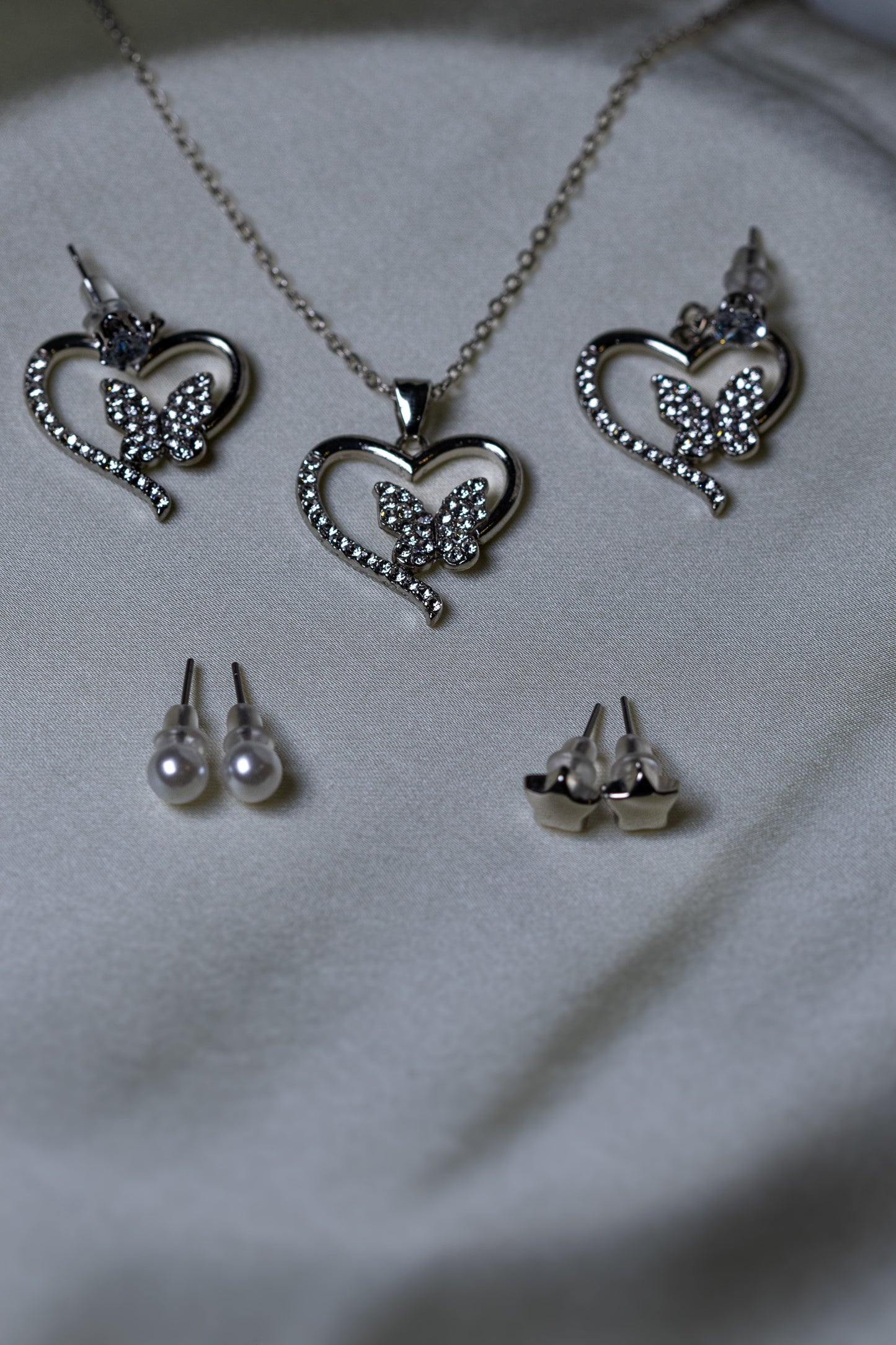 Radiant Heart & Butterfly Crystal Jewelry Set | Necklace & Earrings