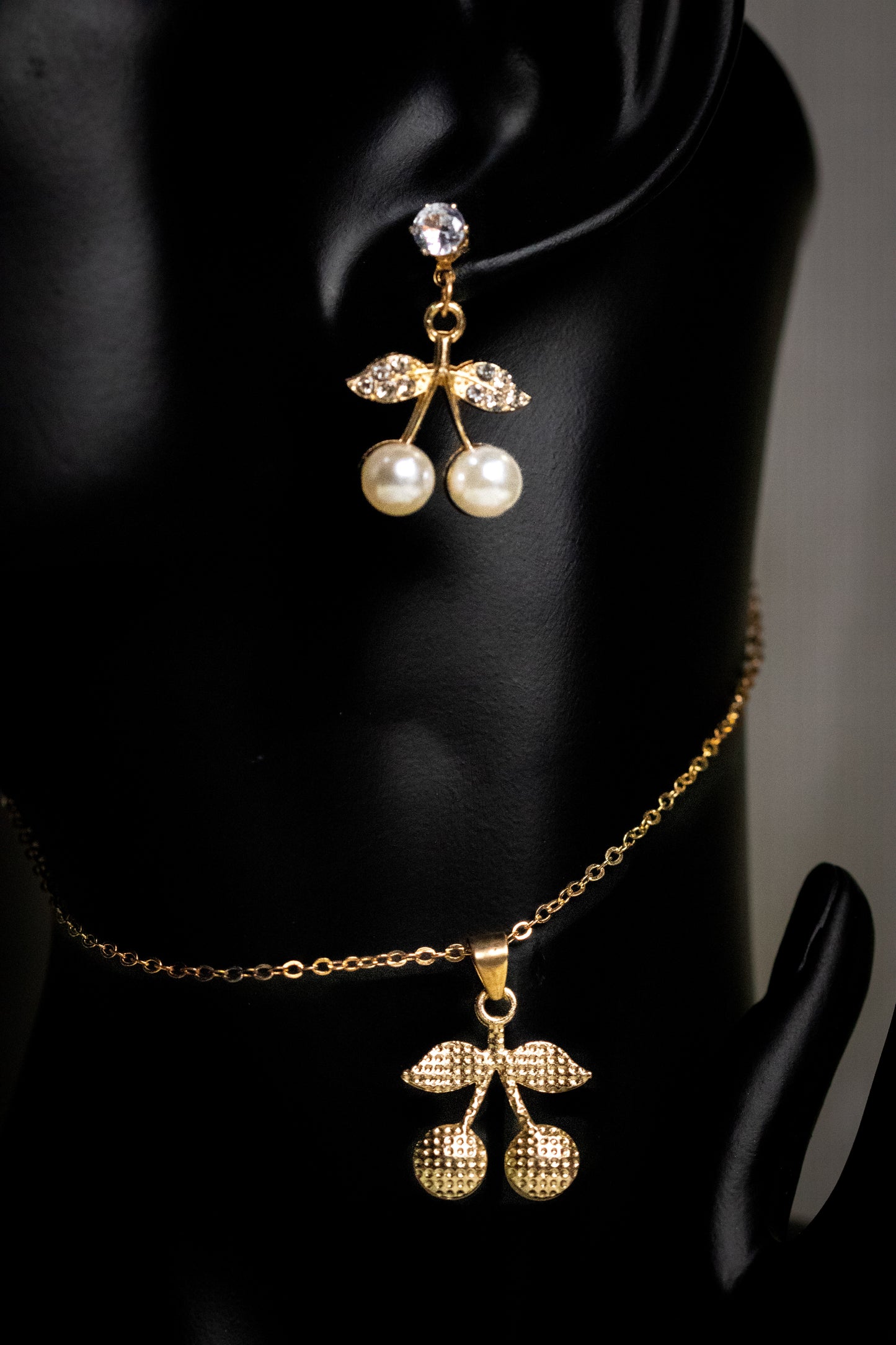 Golden Cherry Pearl Jewelry Set | Pendant Necklace & Earrings