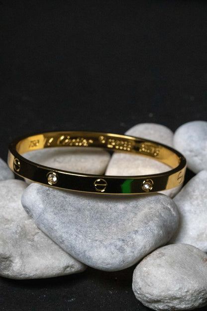 Minimalist Gold Bangle Bracelet | Modern Luxury-Inspired Women’s Jewelry
