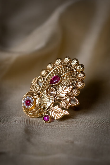 Antique Gold Gemstone Ring | Paisley & Floral Heritage Design