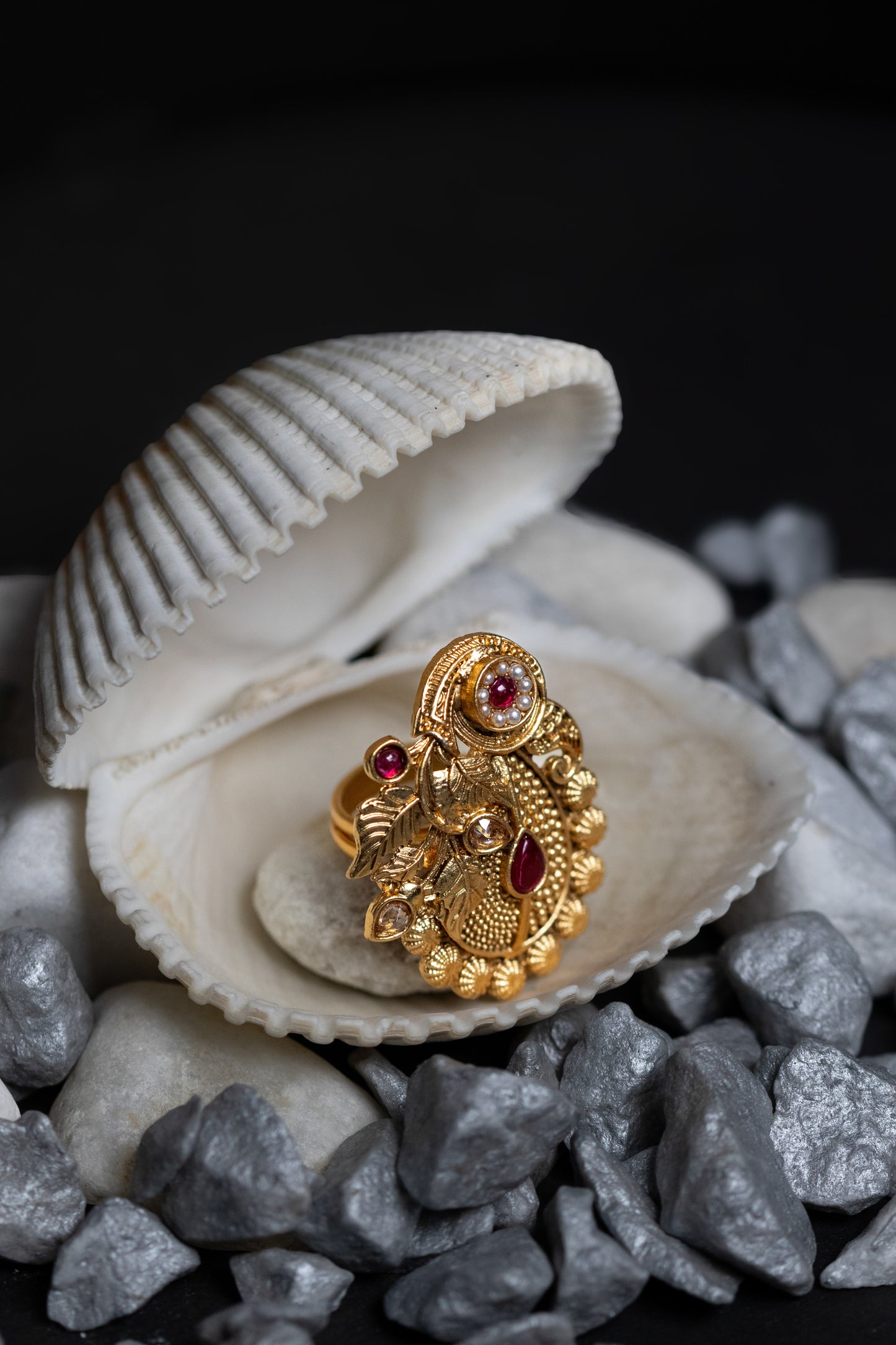 Antique Gold Gemstone Ring | Paisley & Floral Heritage Design