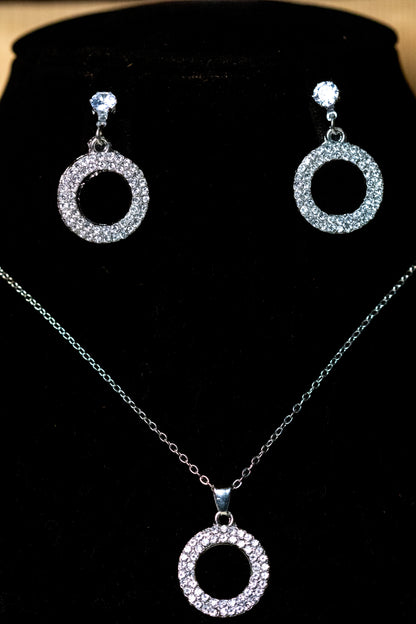 Sparkling Crystal Circle Pendant Jewelry Set | Necklace & Earrings